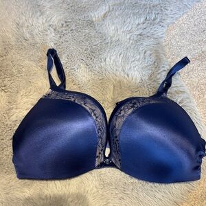 Rare Victoria’s Secret Very Sexy Push Up Bra  With Navy Lace Trim